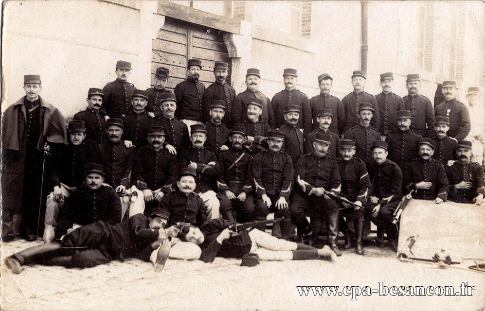 BESANÇON - Caserne Brun - 4e d'Artillerie